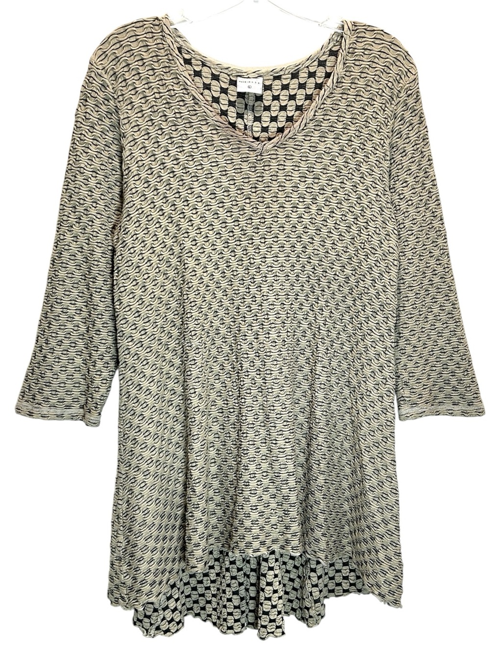 CMC Tan & Black Textured High-Low Swing Tunic w/ V-Neck, 3/4 Sleeves - Large